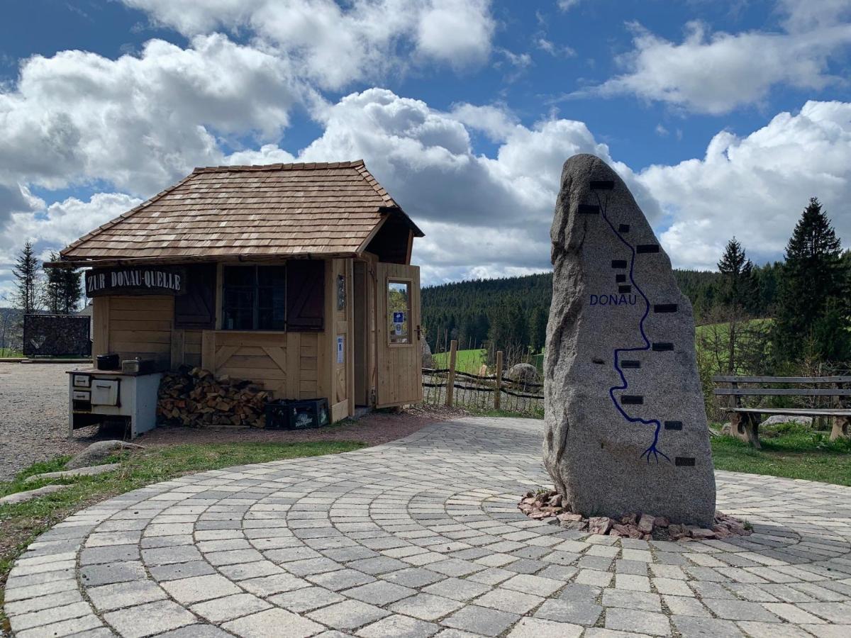 Hoehengasthaus Kolmenhof An Der Donauquelle Hotel Furtwangen Buitenkant foto