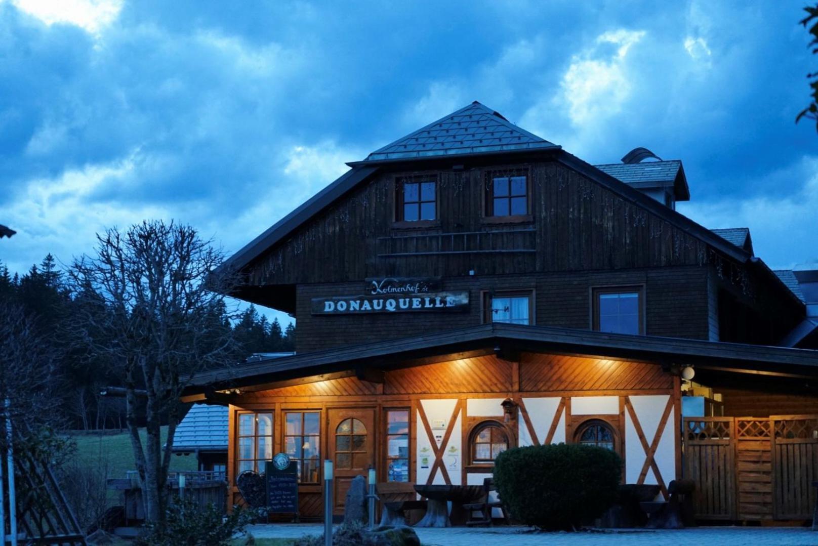 Hoehengasthaus Kolmenhof An Der Donauquelle Hotel Furtwangen Buitenkant foto