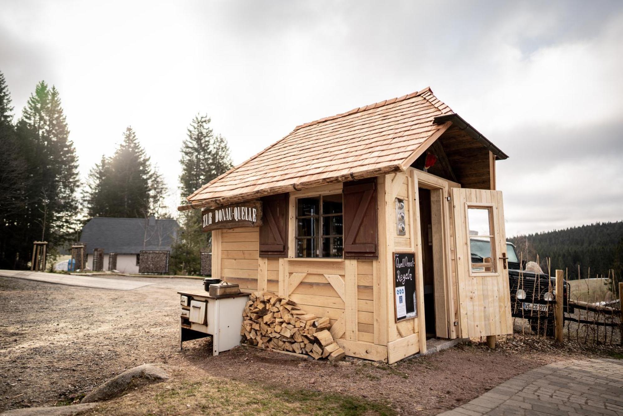 Hoehengasthaus Kolmenhof An Der Donauquelle Hotel Furtwangen Buitenkant foto