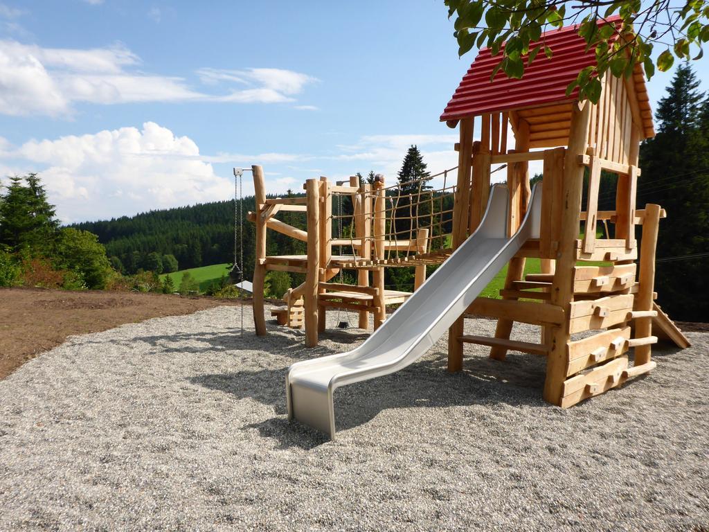 Hoehengasthaus Kolmenhof An Der Donauquelle Hotel Furtwangen Buitenkant foto